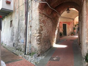 arco in carrugio di Pugliola nel comune di Lerici.