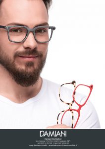 Cover image of Damiani Occhiali ADV 2018. Man wearing and holding eyeglasses. Image shot by David Umberto Zappa, portrait, advertising, editorial photographer - duzimage / immagine di copertina per Damiani Occhiali ADV 2018. Giovane uomo indossa e tiene in mano occhiali da vista. Immagine scattata da David Umberto Zappafotografo ritrattista, commerciale, pubblicitario, editoriale.