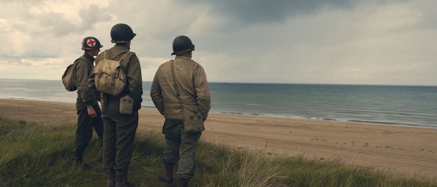 Portrait of three WWII soldiers along the shores of Normandy - Utah beach - ritratto di soldato lungo le spiagge della Normandia